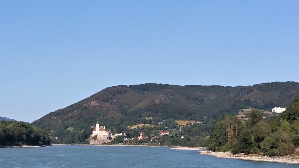 Schönbühel Castle